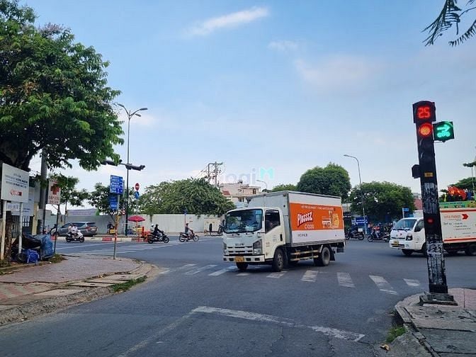 Hình ảnh Bán đất tặng nhà xưởng 4000m2 đường Kha Vạn Cân, Linh Đông, Q.Thủ Đức