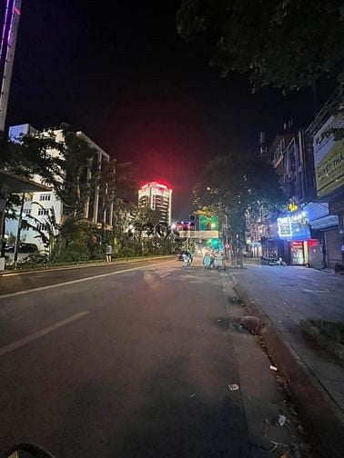 Hình ảnh $ ĐẤT ĐẸP-Bán nhà quận Ba Đình.1 bước ra Phố Ở Sướng-cho Thuê Bộn Tiền