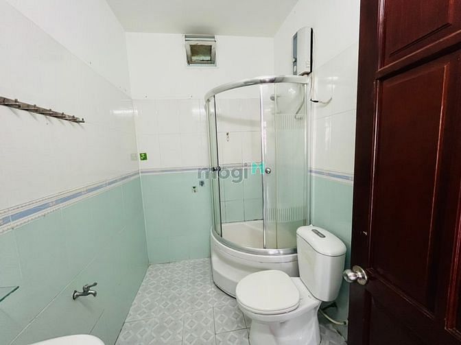 Hình ảnh Trống lại phòng studio rộng 40m2 có bancol thoáng Đường Phạm Văn Bạch