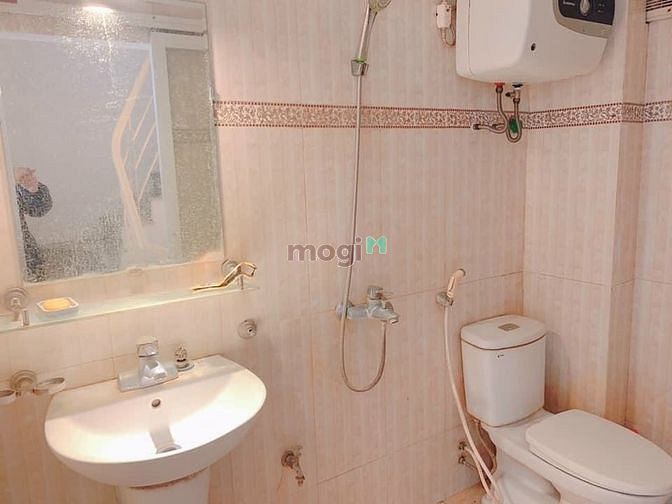 Hình ảnh Bán nhà Đê La THành, 34m2, 4 tầng, 3.1 tỷ