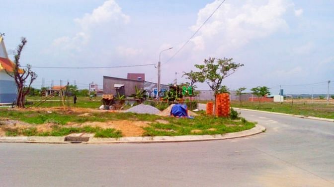 Hình ảnh Sang Gấp Lô Góc 2 MT 668m2 Đường Lớn ,Dân Đông. Gía 1ty050