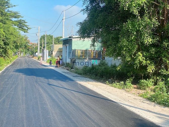 Hình ảnh Dì Bảy Cần Bán Gấp Lô Đất 250m2