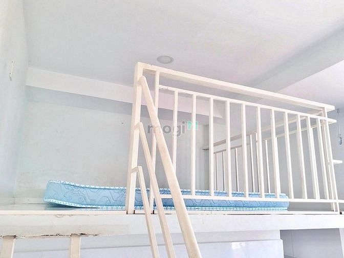 Hình ảnh Duplex view kính giá học sinh sinh viên