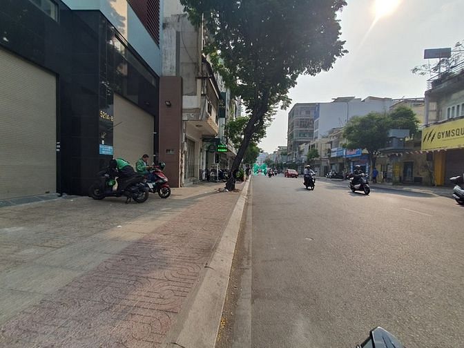 Hình ảnh Cho thuê nhà 579A Điện Biên Phủ, p4 Q3