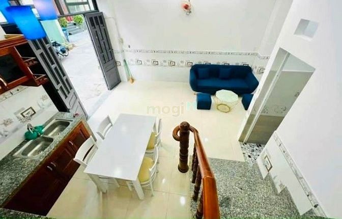Hình ảnh Con bệnh nặng bán nhà Đ.Bùi Văn Ba Q7 68m2/1ty380tr 😢😢