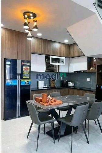 Hình ảnh Cần bán gấp lại căn nhà mới tại Quận 7.SHR