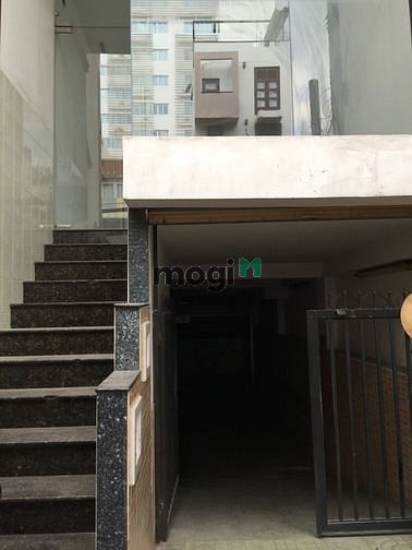 Hình ảnh Nhà mt Nguyễn Bỉnh Khiêm,Quận 1,dtsd 436m2-75tr/th