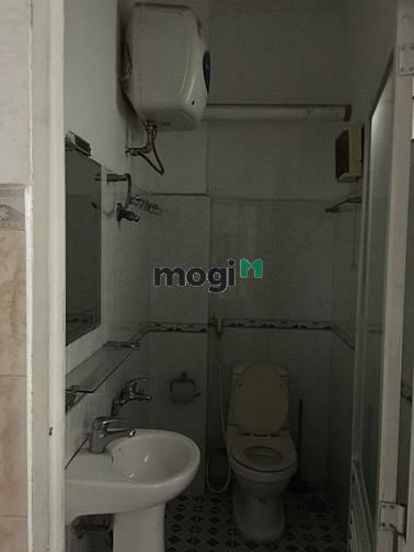 Hình ảnh Nhà mt Nguyễn Bỉnh Khiêm,Quận 1,dtsd 436m2-75tr/th