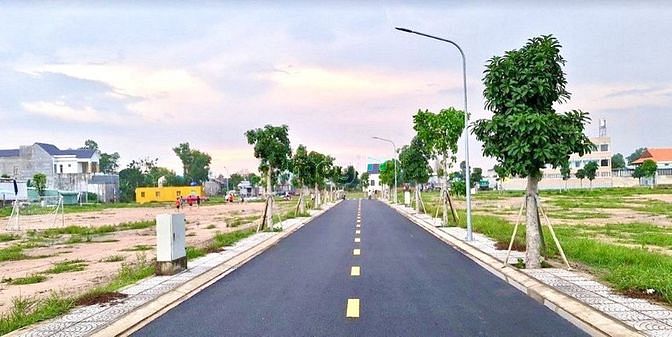 Hình ảnh ( HOT )Nguồn kín thanh lý ngay trung tâm Q9 100m2 GIÁ MỀM 2tỷ050  SHR