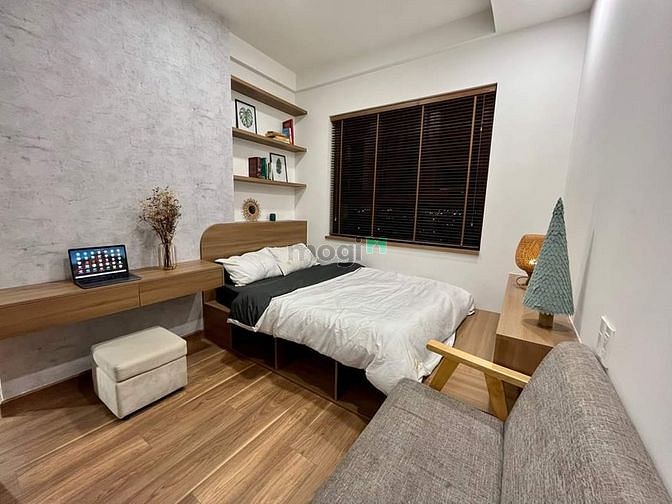 Hình ảnh Cho thuê căn 2PN, Q7 Riverside ( Đào Trí), full nội thất, cọc 1th