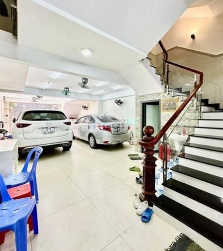 Hình ảnh Bán nhà giá tốt Bàu Cát 2, 55m^2, sổ hồng riêng, HXH - Giá: 1,195 tỷ