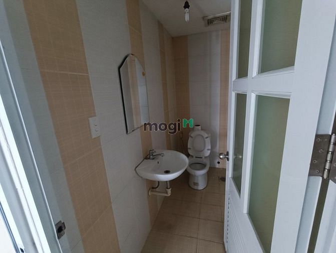 Hình ảnh Cho thuê toà nhà văn phòng 21bis Trần Văn Dư p13 Tân Bình