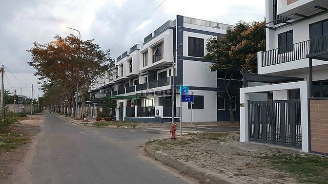 Hình ảnh Cho Thuê Nhà Thô Quận 9 Thủ Đức Làm Kho Hàng