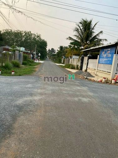 Hình ảnh Bà Chị Họ làm ăn thua lỗ nên Cần Bán gấp lô đất 250m2