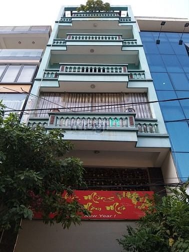 Hình ảnh Cho thuê nhà mặt phố Trung Kính, 120m2, 5T làm spa, showroom, vp