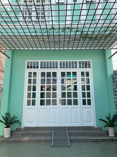 Hình ảnh Cho Thuê Nhà NC Gần Ngã 4 Thủ Đức 1T1L