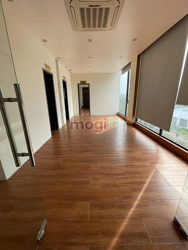 Hình ảnh Cho thuê tòa nhà MT đường D5, Bình Thạnh. Giá 110tr/ tháng