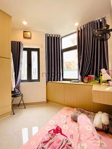 Hình ảnh Khu VIP Phan Xích Long - 4 Tầng - HXH 7 chỗ