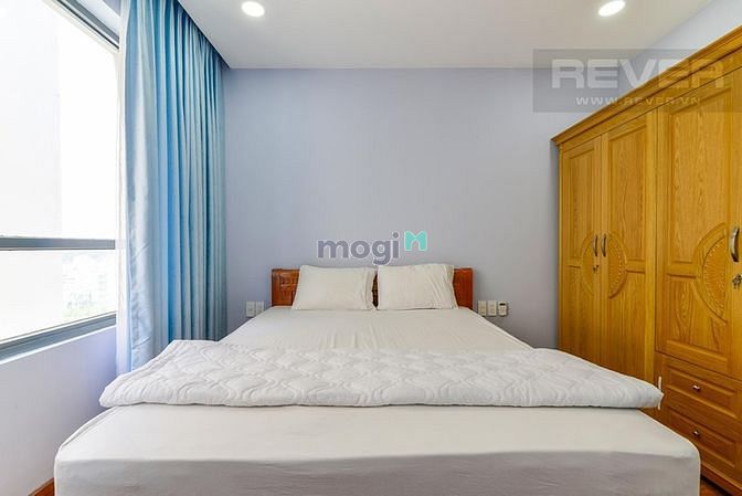 Hình ảnh Cho thuê THE GOLD VIEW - 80m 2pn 2wc