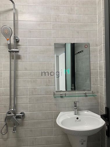 Hình ảnh Cho thuê phòng có gác gần chợ Tân Hương