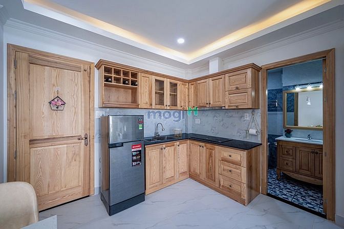 Hình ảnh 1PN bancol DTSD 40m2 full nội thất cao cấp Đề Thám Q1
