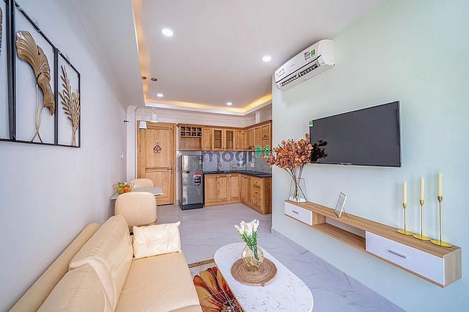 Hình ảnh 1PN bancol DTSD 40m2 full nội thất cao cấp Đề Thám Q1