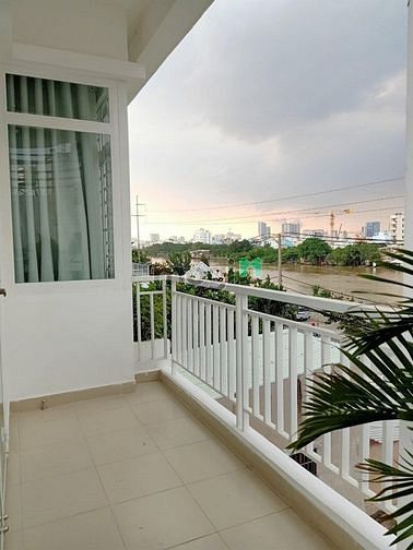 Hình ảnh Mb6623 nạp rút nhanh chóng 2pn bancong lớn ngay trung tâm Lotte Mart Quận 7