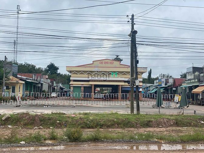 Hình ảnh Bán đất thổ cư 2 mặt tiền giá thương lượng