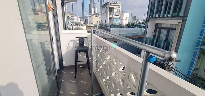 Hình ảnh Siêu Phẩm CH balcon view Landmark có dịch vụ dọn phòng