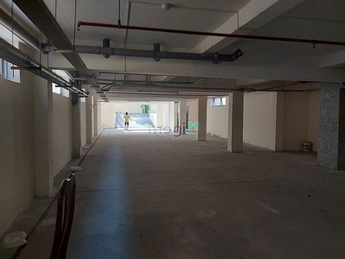 Hình ảnh 1562m2, 2 Toà 2 Hầm, 4 lầu Thang Máy, 2 MT Trước Sau Phạm Văn Chiêu