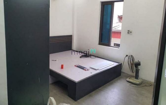 Hình ảnh Nhà ở quận 5, gần Nguyễn Trãi, 65m^2, sổ hồng riêng, HXH. Giá: 1,65 tỷ
