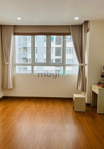 Hình ảnh Bán Trang Chủ MB66.COM / Đăng Ký Tặng 66K Him Lam chợ Lớn, lầu 10, view quận 1, 3,6 tỷ