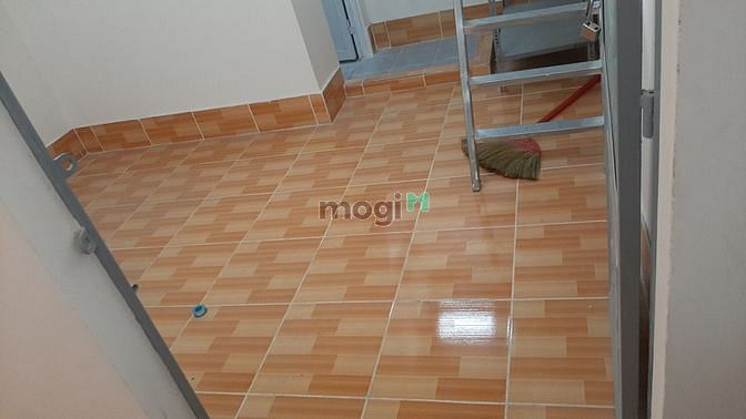 Hình ảnh Phòng mới xây, 1 trệt 12m2+ 1 gác 8m2. có MÁY LẠNH.