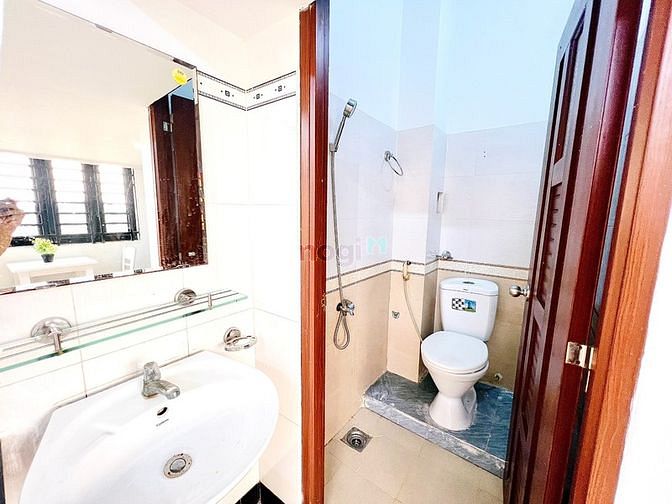 Hình ảnh Phòng duplex ban công 30m2, đầy đủ nội thất, gần Hufi, view đẹp