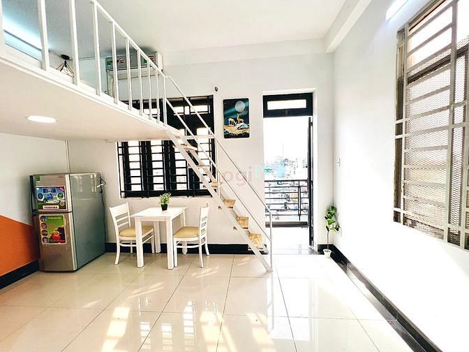 Hình ảnh Phòng duplex ban công 30m2, đầy đủ nội thất, gần Hufi, view đẹp