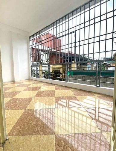 Hình ảnh Hoàng Hoa Thám 49M nhỉnh 4 tỷ Quận Ba Đình Sầm uất