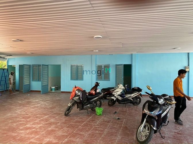 Hình ảnh Cho thuê nhà xưởng kèm 4 phòng trọ tại Thủ Đức