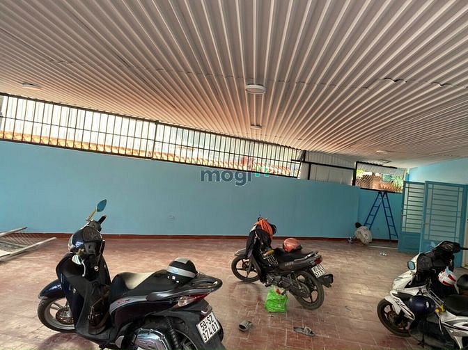 Hình ảnh Cho thuê nhà xưởng kèm 4 phòng trọ tại Thủ Đức
