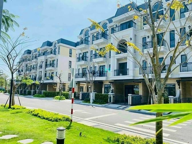 Hình ảnh Nhà phố compound The Classia Khang Điền, DT: 5x20 nhà 3 lầu SHR