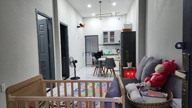 Hình ảnh Nguyên căn hẻm 72m2 3 PN Phạm Hữu Lầu Q7