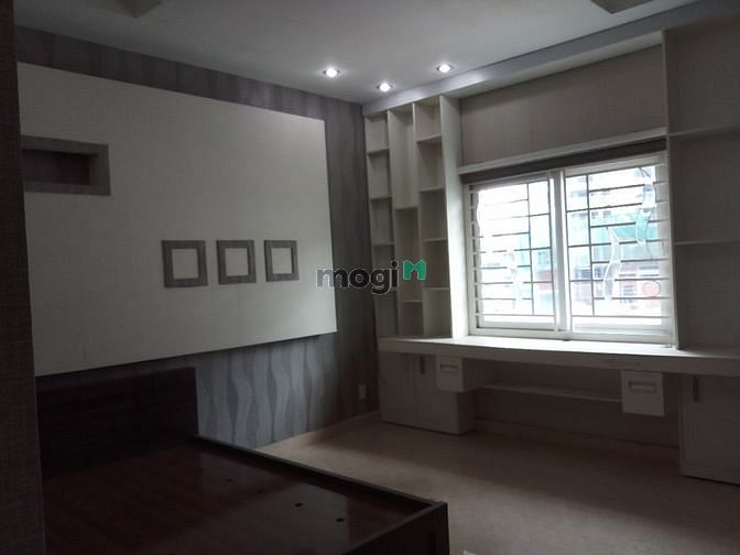 Hình ảnh $Cho thuê MTKD sầm uất gần chợ Tân Hương, 6x22m, 4L, 30TR $