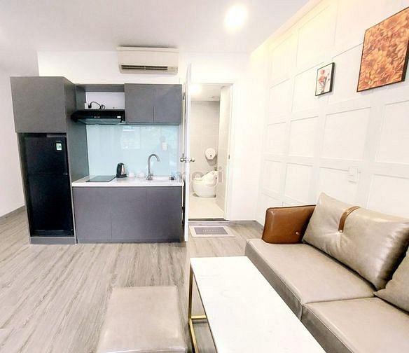Hình ảnh Mb6623 nạp rút nhanh chóng dịch vụ cao cấp - Studio 35m2 - Mặt tiền đường Lê Thánh Tôn, Q1