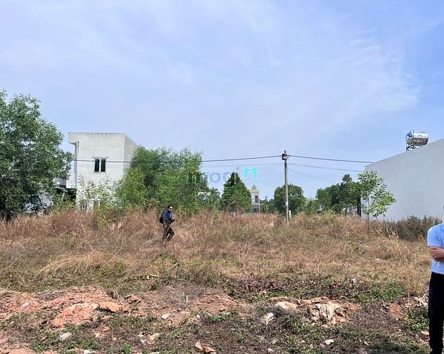 Hình ảnh Bán đất full 150m2 thổ cư ngay trung tâm KCN Mỹ Phước 3