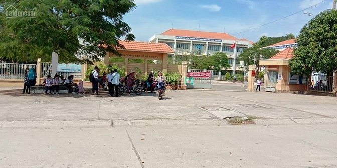 Hình ảnh Kẹt vốn bán gấp 138m2 thổ cư ngay ngã tư Bình Phước