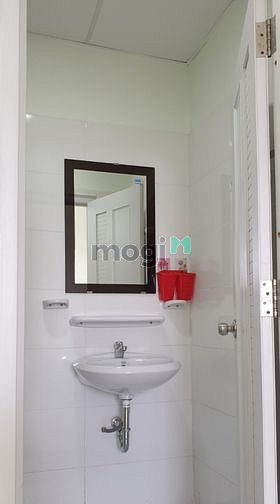 Hình ảnh Topaz City 2pn Nt cơ bản (Giường + Máy lạnh + rèm + Tủ lạnh) 10tr