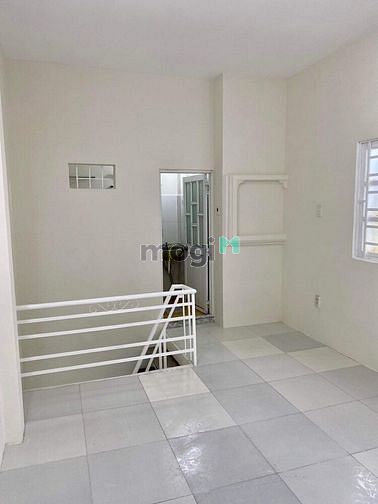 Hình ảnh Chỉ 1 tỷ hơn sở hữu nhà 2 tầng ngay Chợ Thủ Đức, thu nhập cao.