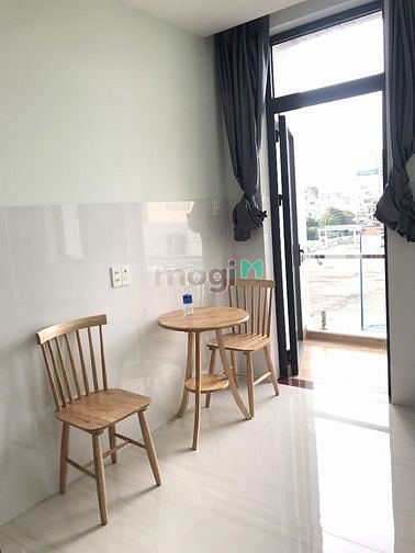 Hình ảnh Studio ban công gần sát Cầu Sài Gòn
