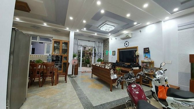 Hình ảnh Cho Thuê biệt thự Quang trung,P.8 . Giá 35 triệu/tháng