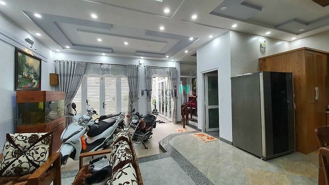 Hình ảnh Cho Thuê biệt thự Quang trung,P.8 . Giá 35 triệu/tháng