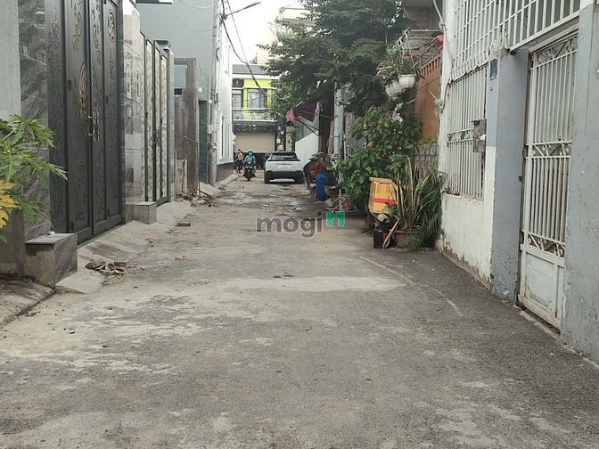 Hình ảnh Đất đẹp, khu dân cư VIP, ngay Lã Xuân Oai, 76m2, ngang 4.5m, giá 4 tỷ